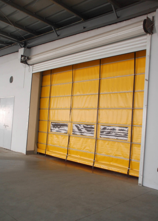 車(chē)庫(kù)門(mén)